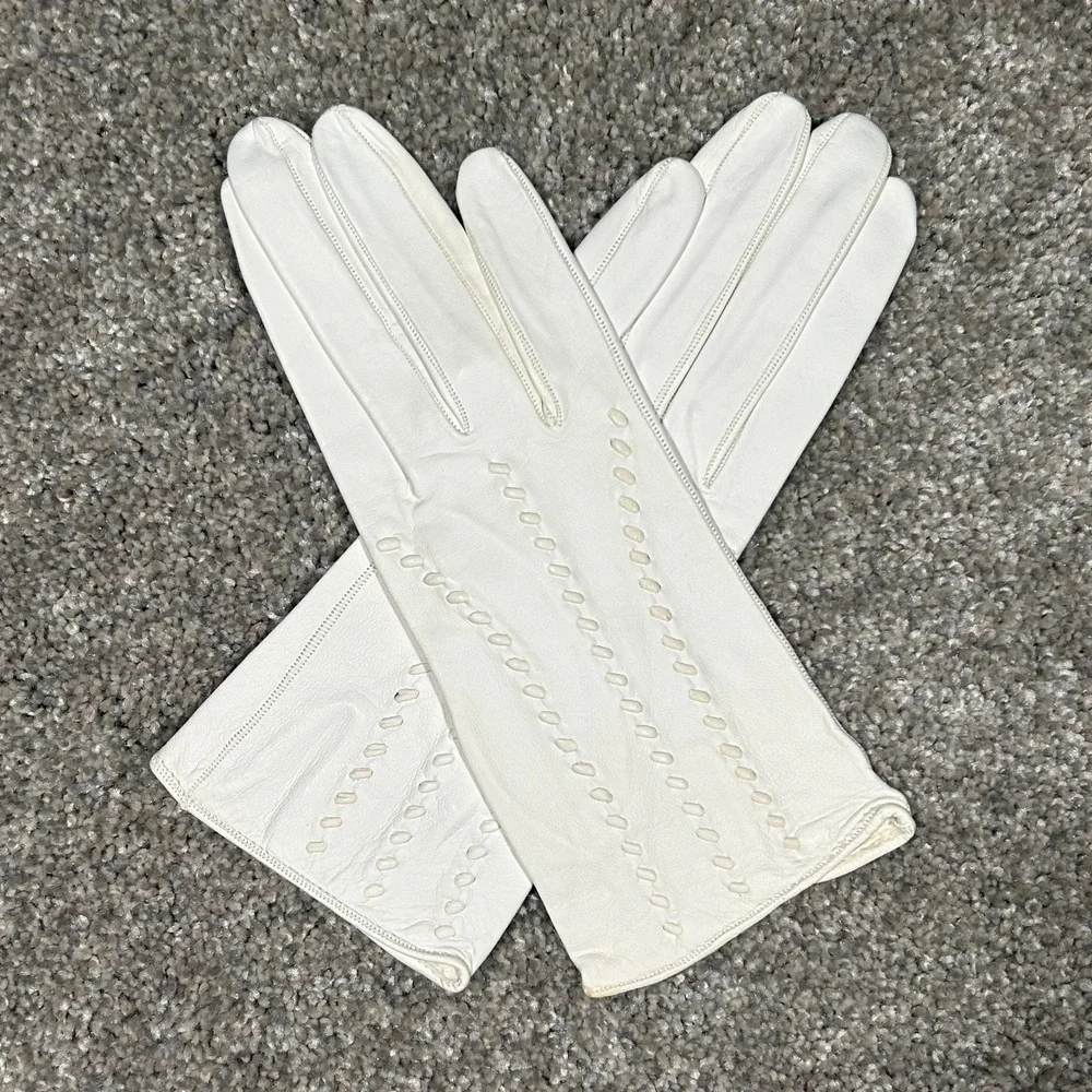 Vintage White Leather Dress Gloves Mid Length Decorative‎ Stitching Size 7.75